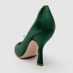 مملوكة مسبقًا Miu Miu Emerald Green Satin Pumps Size 37