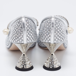 مملوكة مسبقًا Miu Miu Silver Mesh And Leather Embellished Mary Jane Pumps Size 40