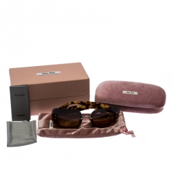 مملوكة مسبقًا نظارة شمسية ميو ميو غراديانت SMU01R مربعة صدف تورتواز غليتر و بني رصاصي 