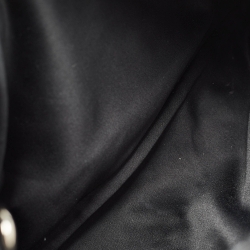 مملوكة مسبقًا Miu Miu Black Vitello Shine Leather Tote