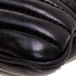 مملوكة مسبقًا Miu Miu Black Quilted Leather Biker Zip Clutch