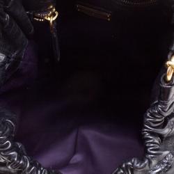 Pre Owned حقيبة ميو ميو جلد أسود بيد علوية