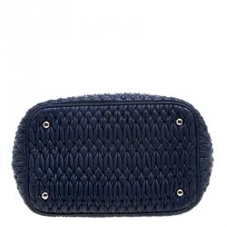 مملوكة مسبقًا Miu Miu Blue Matelasse Leather Swarovski Crystal Convertible Tote