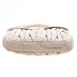 مملوكة مسبقًا Miu Miu Beige Matelasse Lux Leather Coffer Hobo