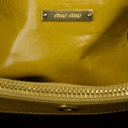 مملوكة مسبقًا Miu Miu Yellow Vitello Shine Tote