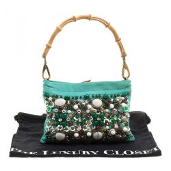 Pre Owned حقيبة ميو ميو يد بامبو خرزات وترتر خضراء
