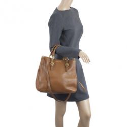 مملوكة مسبقًا Miu Miu Brown Leather Textured Tote