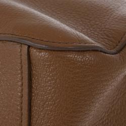 مملوكة مسبقًا Miu Miu Brown Leather Textured Tote