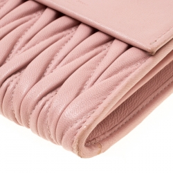 Pre Owned Miu Miu Pink Matelasse Leather Clutch 