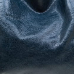 مملوكة مسبقًا Miu Miu Blue Leather Bow Tote