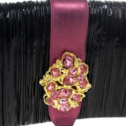 مملوكة مسبقًا Miu Miu Matelassé Embellished Patent Leather Clutch