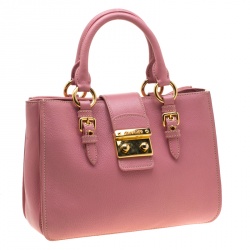 مملوكة مسبقًا حقيبة كتف ميو ميو مادراس متوسطة جلد وردية