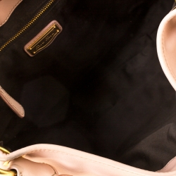 مملوكة مسبقًا Miu Miu Pink Matelasse Leather Coffer Hobo