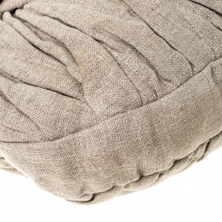 مملوكة مسبقًا حقيبة ميو ميو كوفر جلد فاخر مبطنة بيج /ذهبية