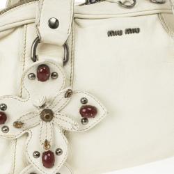 Pre Owned حقيبة ميو ميو فينتدج بيضاء مرصعة 