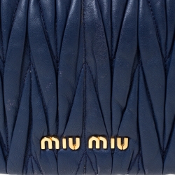 ممل وكة مسبقًا حقيبة كتف ميوميو بقلاب جلد ماتلاس زرقاء