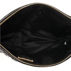 مملوكة مسبقًا Miu Miu Black Matelasse Leather Clutch