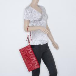 Pre Owned Miu Miu Red Matelassé Lux Leather Clutch