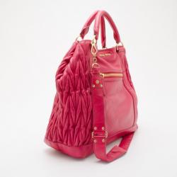 مملوكة مسبقًا Miu Miu Hot Pink Quilted Convertible Tote