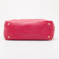 مملوكة مسبقًا Miu Miu Hot Pink Quilted Convertible Tote