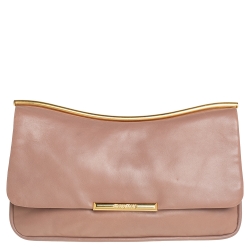 مملوكة مسبقًا Miu Miu Nude Pink Leather Flap Frame Clutch