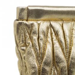 Pre Owned كلتش ميو ميو جلد ماتلاس ذهبي