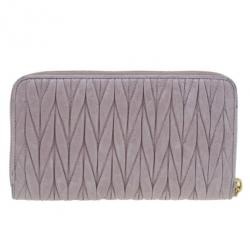 Pre Owned Miu Miu Pink Matelasse Zip-Around Wallet