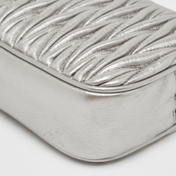 Pre Owned Miu Miu Metallic Grey Matelassé Leather Double Zip Crossbody Bag