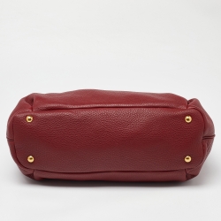 Pre Owned Miu Miu Red Pebbled Leather Zip Convertible Tote