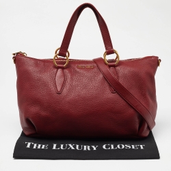 Pre Owned Miu Miu Red Pebbled Leather Zip Convertible Tote