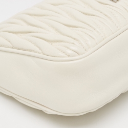 Miu Miu White Matelassé Leather Pearl Embellished Chain Bag