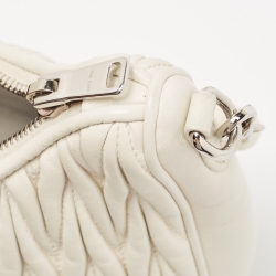 Miu Miu White Matelassé Leather Pearl Embellished Chain Bag