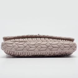 مملوكة مسبقًا Miu Miu Lilac Matelassé Leather Crystals Flap Shoulder Bag