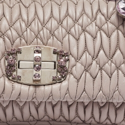 مملوكة مسبقًا Miu Miu Lilac Matelassé Leather Crystals Flap Shoulder Bag