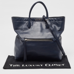 مملوكة مسبقًا Miu Miu Navy Blue Vitello Soft Leather Front Pocket Shopper Tote