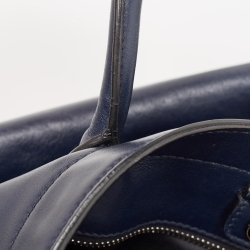 مملوكة مسبقًا Miu Miu Navy Blue Vitello Soft Leather Front Pocket Shopper Tote