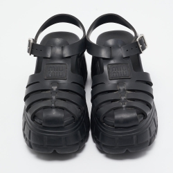 مملوكة مسبقًا Miu Miu Black Rubber Eva Platform Sandals Size 37