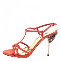 مملوكة مسبقًا صندل ميو ميو شرائط T كعب مزخرف كريستال ساتان برتقالي مقاس 36.5