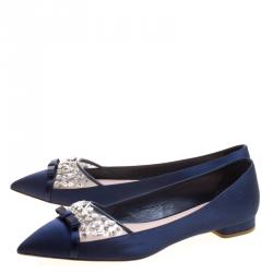 مملوكة مسبقًا Miu Miu Blue Satin Jeweled Pointed Toe Ballet Flats Size 40.5