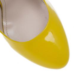 مملوكة مسبقًا Miu Miu Yellow Patent Leather Platform Pumps Size 40.5