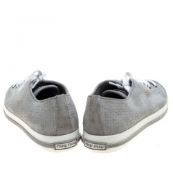 مملوكة مسبقًا Miu Miu Grey Suede Cap Toe Sneakers Size 40
