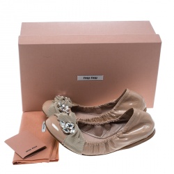 Miu Miu Beige Patent Leather Crystal Embellished Scrunch Ballet Flats Size 37