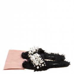 مملوكة مسبقًا Miu Miu Black Faux Fur Pearl Flat Sandals Size 39