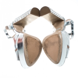 Pre Owned صندل ميو ميو جلد فضي سير حرف T مزخرف كعب مزخرف كريستال نعل سميك مقاس 38