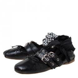 مملوكة مسبقًا Miu Miu Black Leather Double Buckle Tie Up Ballet Flats Size 37.5