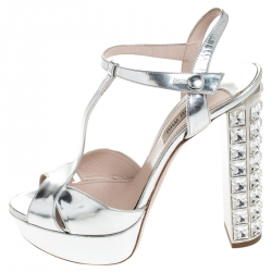 Miu Miu Silver Leather T Strap Crystal Embellished Heel Platform Sandals Size 37.5