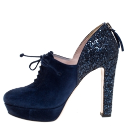 مملوكة مسبقًا Miu Miu Navy Blue Suede and Glitter Lace Booties Size 38