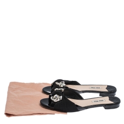 Pre Owned Miu Miu Black Patent Leather And Fabric Knot Crystal Embellished Slide Sandals Size 38