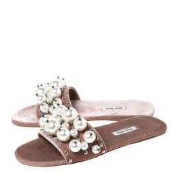 Pre Owned Miu Miu Pink Velvet Faux Pearl Embellished Flat Sandals Size 38