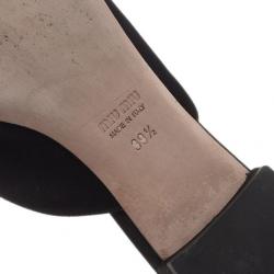 مملوكة مسبقًا Miu Miu Black Jeweled Satin Flat Slides Size 39.5